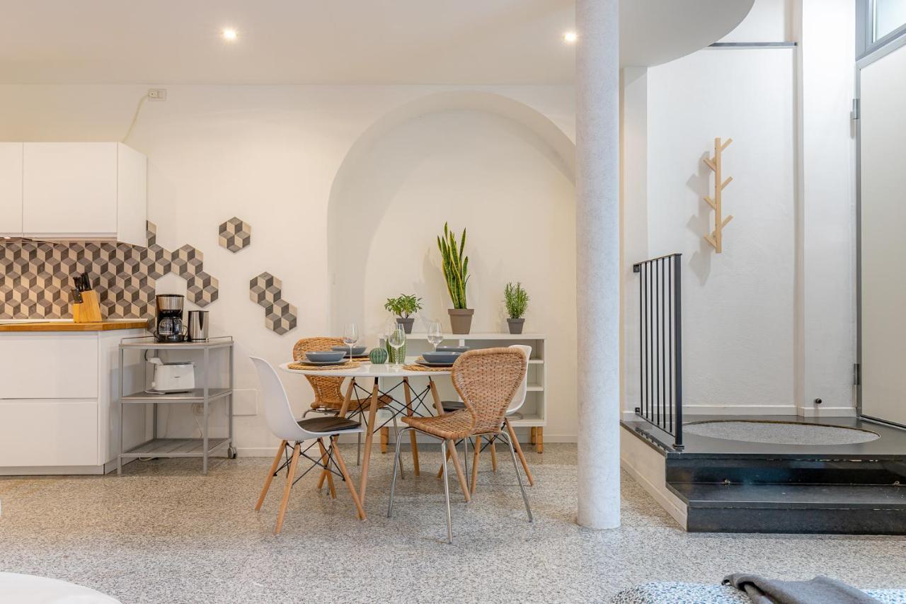 Apartamento Moderno Loft A Due Passi Dal Lago Torno Exterior foto