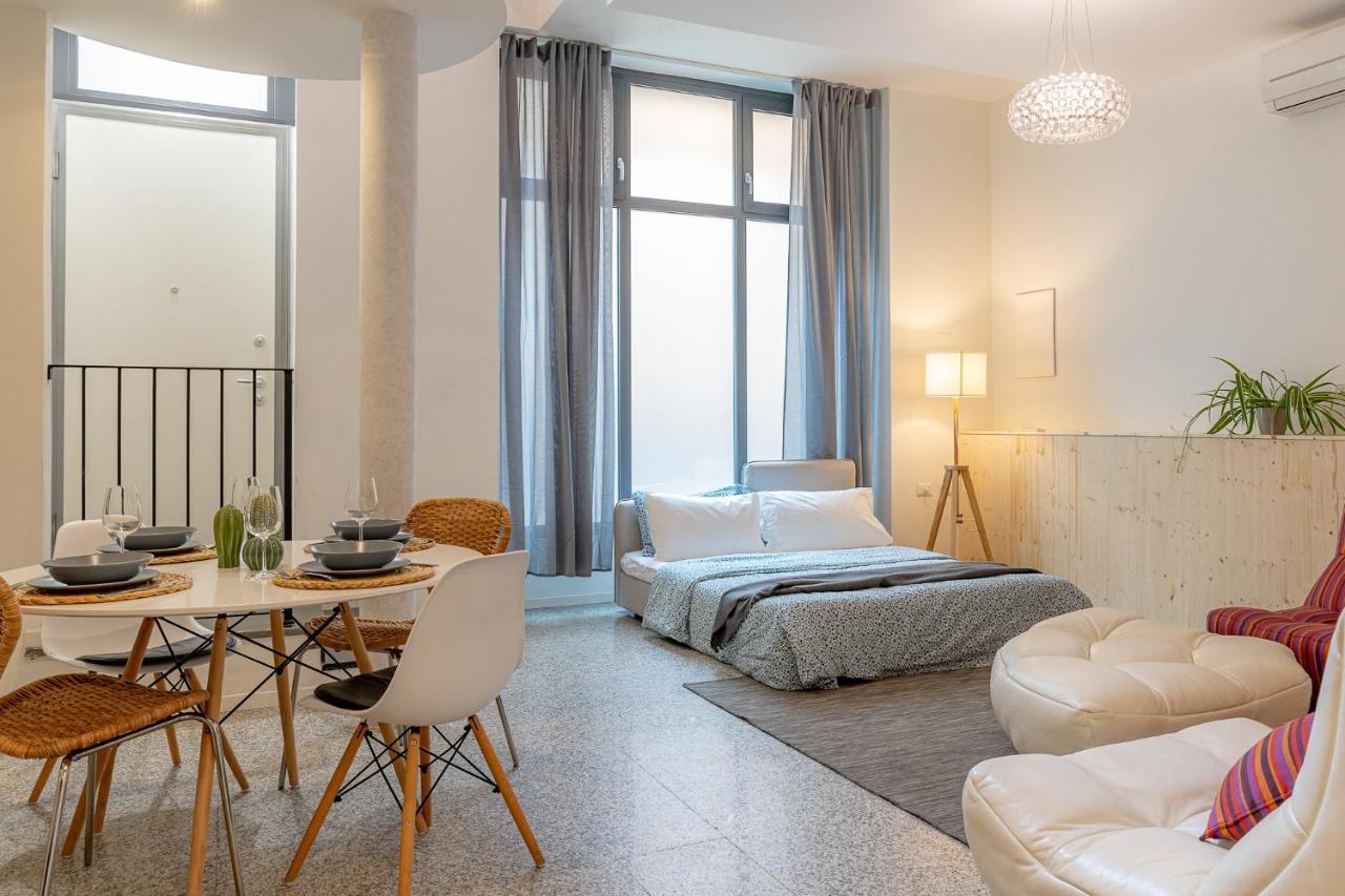 Apartamento Moderno Loft A Due Passi Dal Lago Torno Exterior foto