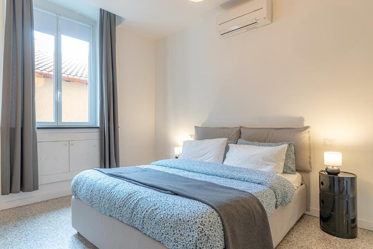 Apartamento Moderno Loft A Due Passi Dal Lago Torno Exterior foto